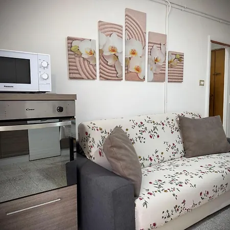 公寓 Casabattista10 *